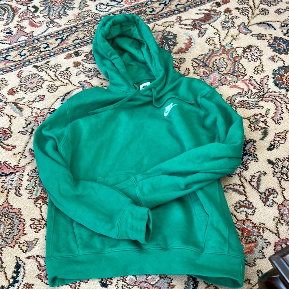 Nike Men's Green Hoodie Sweater